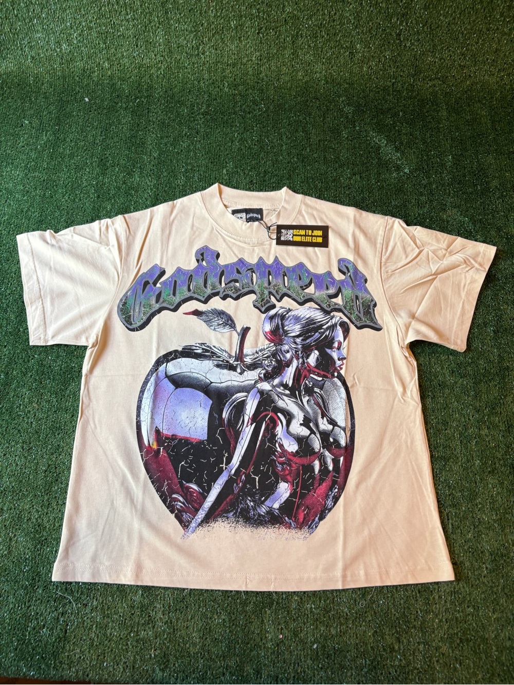 Gothic Graphic Short Sleeve Tee - Beige